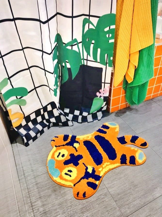 Sleepy Tiger Yarn Rug