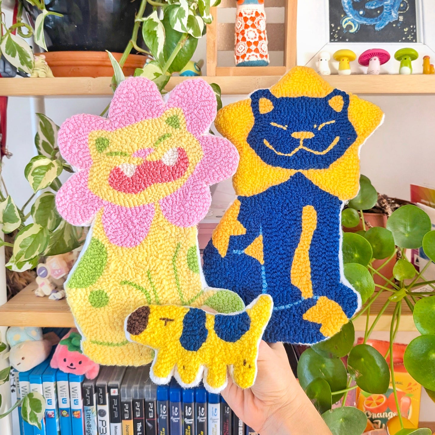 Flower Power Cat Handmade Wall Rug