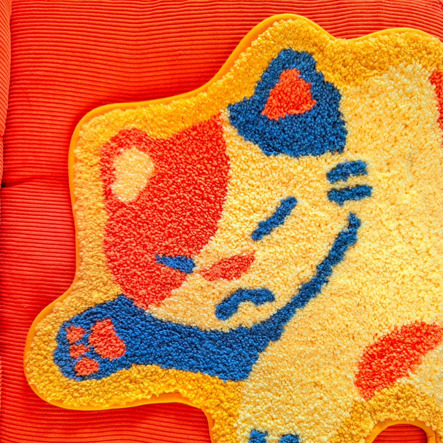Cat Nap Yarn Rug
